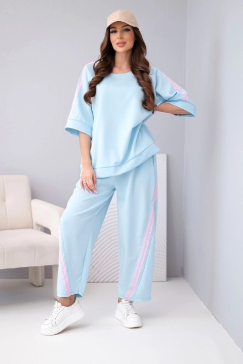 Komplet damski masełkowy z wiskozy bluza i spodnie z lampasami niebieski