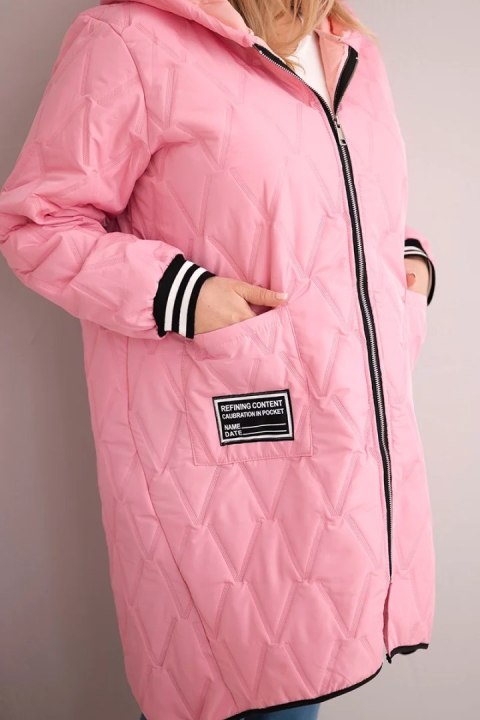 Kurtka damska Plus Size pikowana z kapturem i sportowymi mankietami jasno różowa