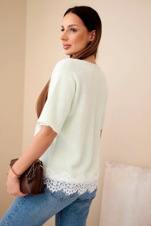Sweter damski z krótkim rękawem i koronką miętowy