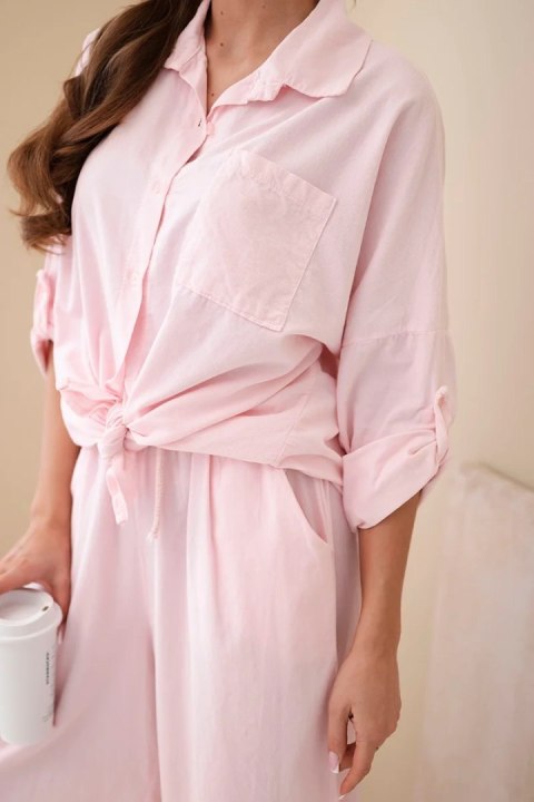 Komplet damski bawełniany z wiązaną koszulą i szeroką nogawką pudrowy róż