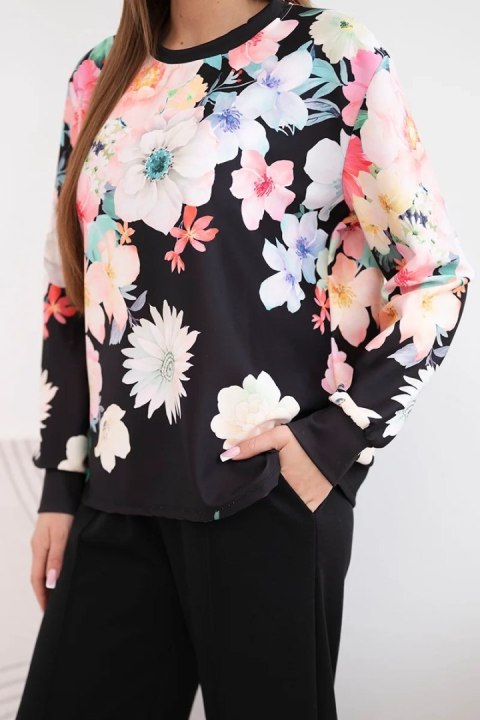 Komplet damski masełkowy wiskozowy w kwiaty z szeroką nogawką czarny