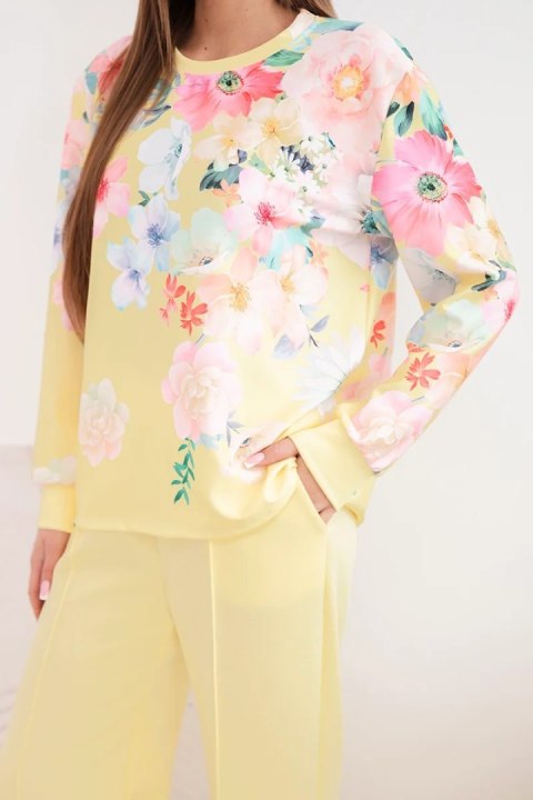 Komplet damski masełkowy wiskozowy w kwiaty z szeroką nogawką żółty