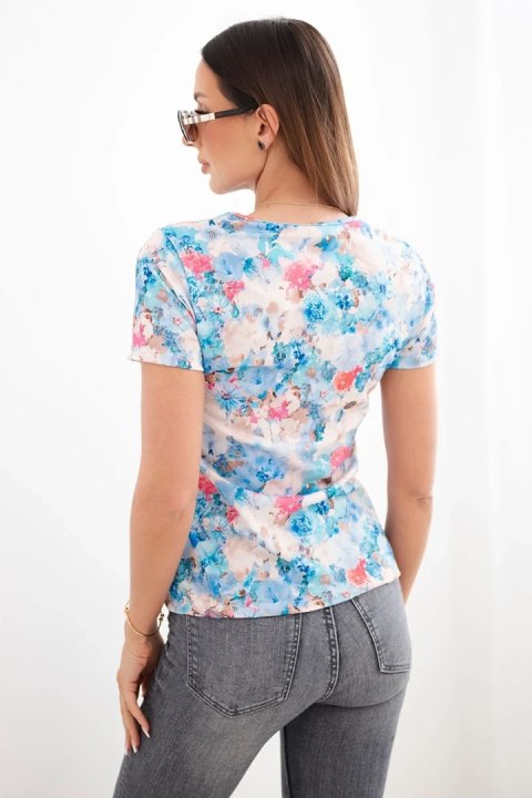 Bluzka damska wiskozowa prążkowana z kwiatowym nadrukiem niebieska