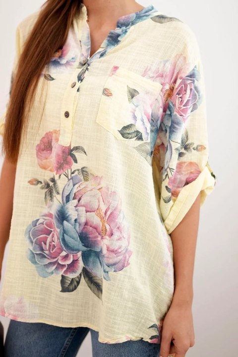 Bluzka damska z bawełny z kwiatowym wzorem żółta