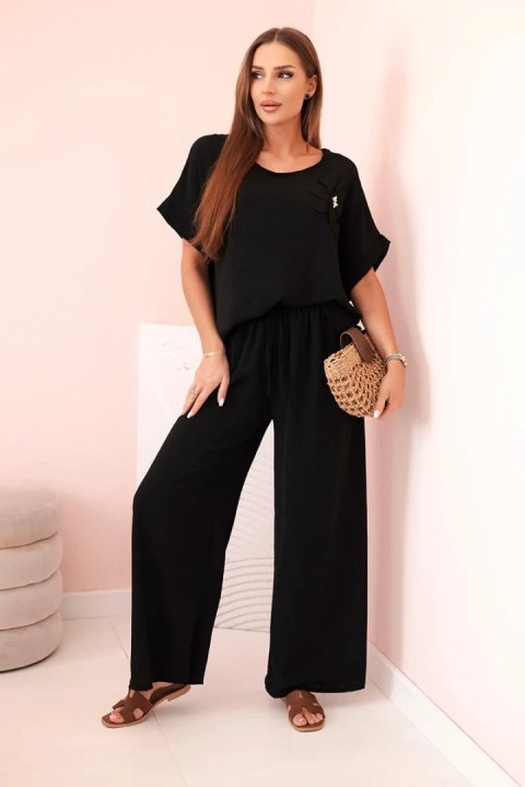 Komplet damski z wiskozy z ozdobnym kwiatem i szerokimi spodniami czarny