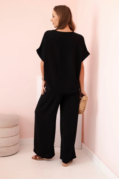 Komplet damski z wiskozy z ozdobnym kwiatem i szerokimi spodniami czarny