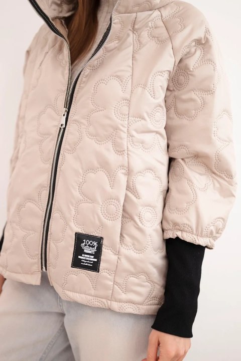 Kurtka damska wiosenna pikowana z ozdobnym tłoczeniem i zamkiem ciemno beżowa
