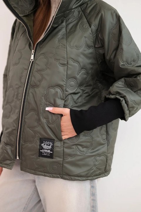 Kurtka damska wiosenna pikowana z ozdobnym tłoczeniem i zamkiem khaki