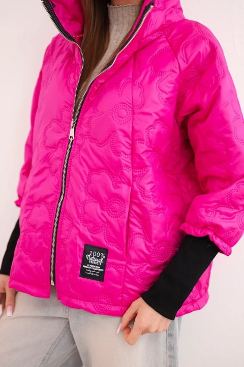 Kurtka damska wiosenna pikowana z ozdobnym tłoczeniem i zamkiem różowy neon