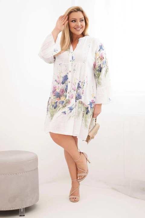 Sukienka damska bawełniana Plus Size z dekoltem V i guzikami kwiatowy wzór biała