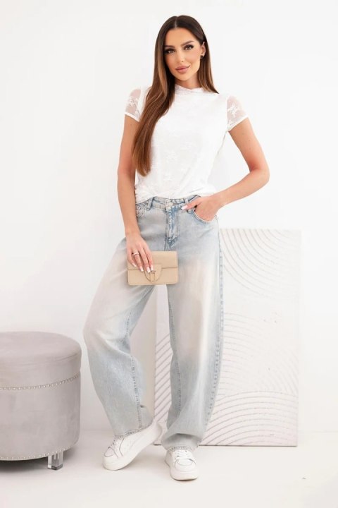 Bluzka damska wiskozowa koronkowa z krótkim rękawem i półgolfem biała