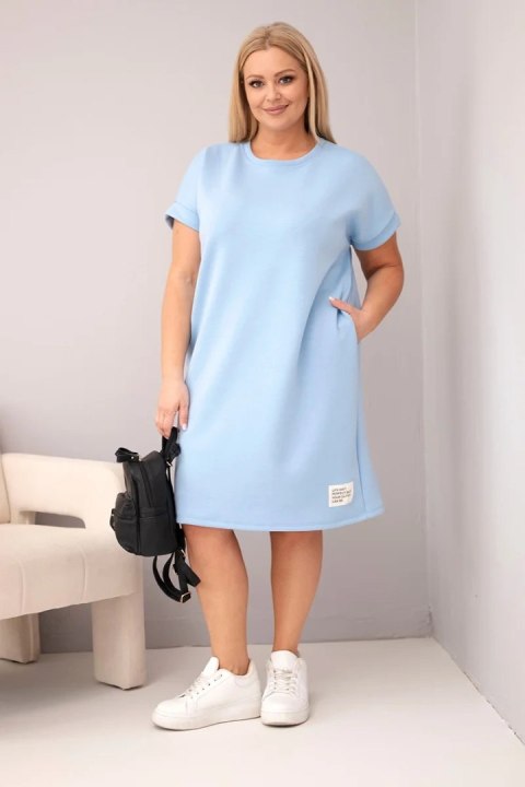 Sukienka damska Plus Size z krótkim rękawem i kieszeniami niebieska
