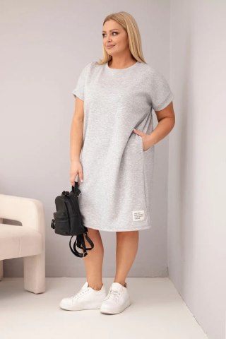 Sukienka damska Plus Size z krótkim rękawem i kieszeniami szary melanż