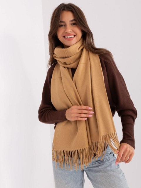 Szalik AT-SZ-23185.73P camelowy