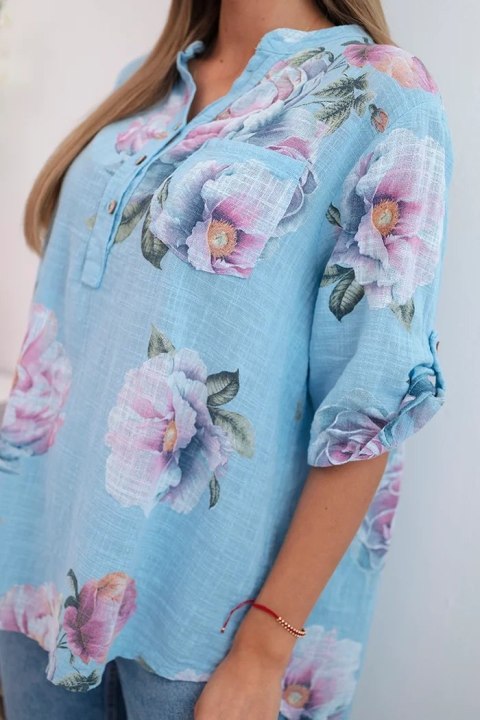 Bluzka damska z bawełny z kwiatowym wzorem niebieska