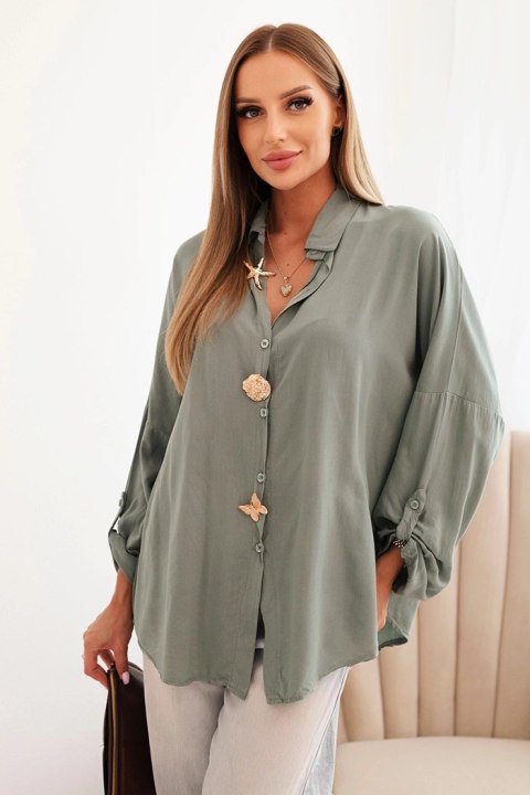 Koszula damska z wiskozą z ozdobnymi guzikami i kołnierzem khaki