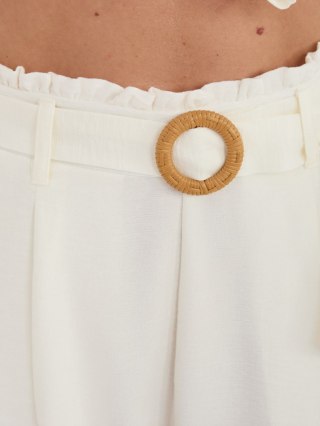 Szorty D60103M62612KA1 biały L