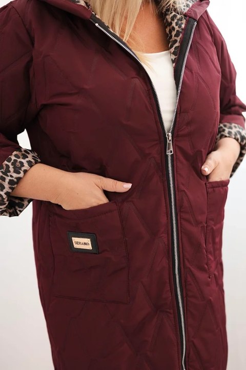 Kurtka damska zimowa pikowana Plus Size z podszewką w panterkę i kapturem bordowa