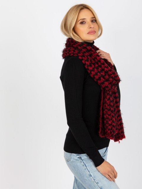 Szalik AT-SZ-3710.88 czarno-czerwony