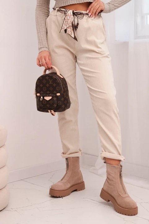 Spodnie damskie z wiskozy z apaszkowym paskiem beżowe