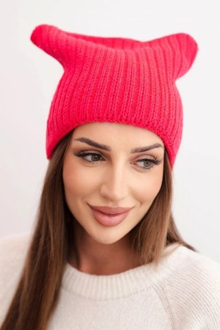 Czapka damska zimowa z wełną o kocim fasonie z prążkowanej dzianiny K419 fuksja