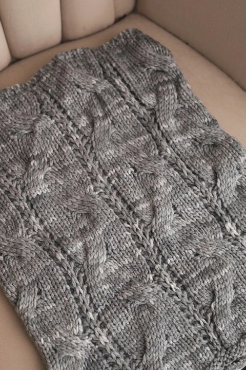 Komin damski wełniany miękki zimowy KN25 ciemno szary