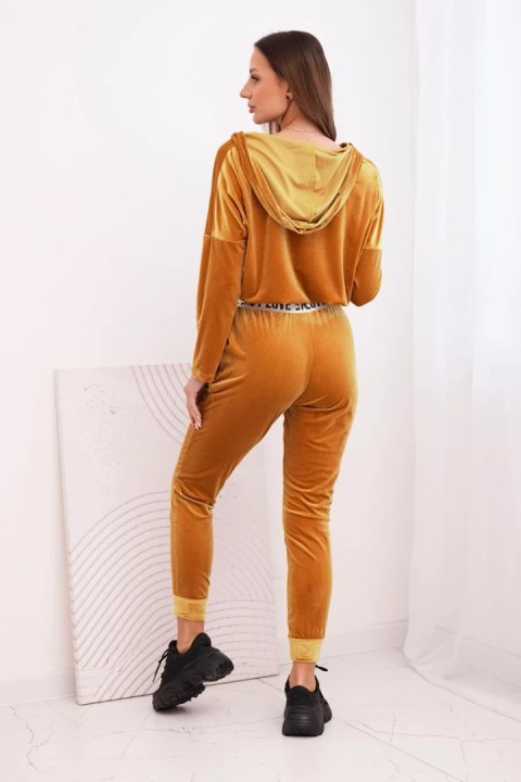 Komplet welurowy z kapturem musztardowy