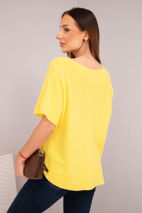 Bluzka damska sweterkowa z krótkim rękawem i dekoltem w serek żółta