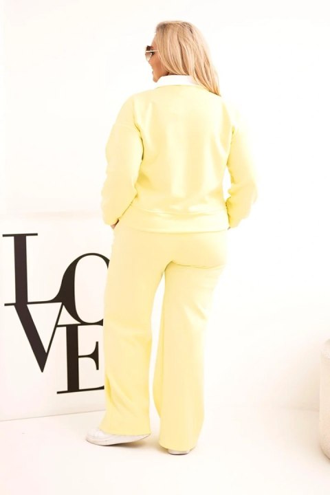 Komplet damski masełko Plus Size z szerokimi nogawkami i kołnierzykiem żółty