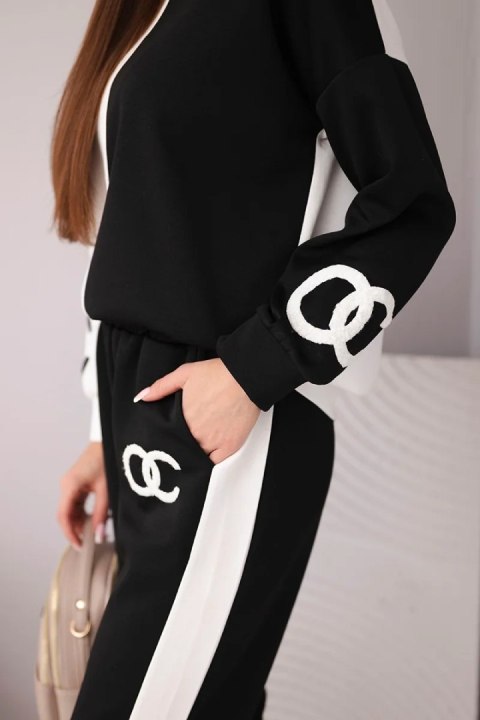 Komplet dresowy damski Masełko dwukolorowy z bluzą oversize i prostymi spodniami czarny+biały