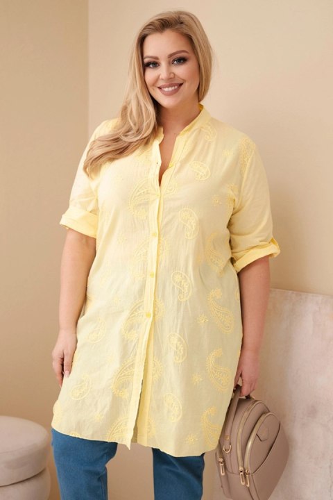 Sukienka damska Plus Size z haftem i podwijanym rękawem żółta