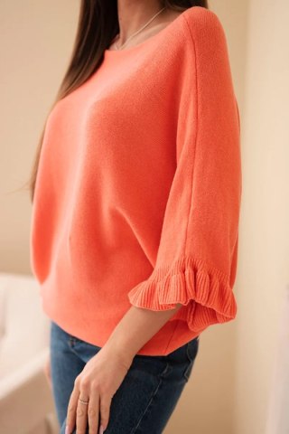 Sweter damski typu nietoperz z okrągłym dekoltem morelowy